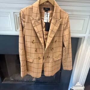 Halogen Camel Checkered Blazer Size Medium/New with tags